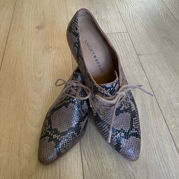 7.5 Lucky Brand Lk-erreka Loafer in Dusty Rose, Brogue Lace Up - Picture 3 of 7